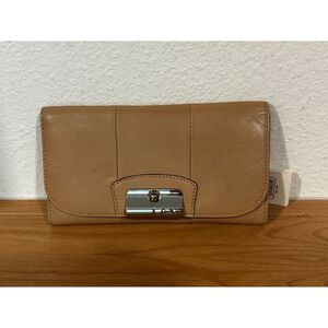 Coach Kristin Brown Leather Checkbook Wallet in Brown NWT